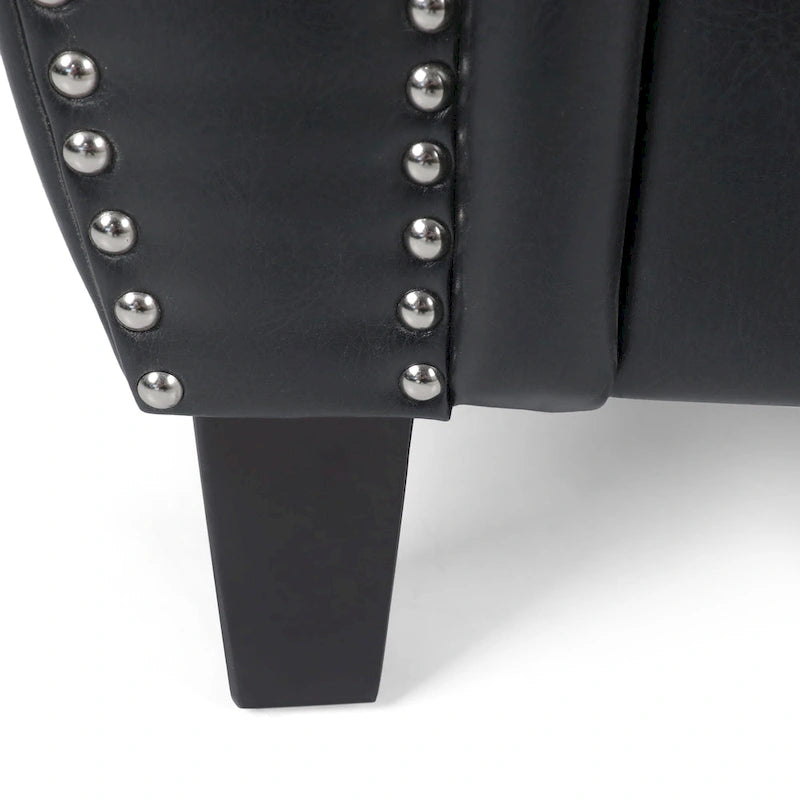 Fauteuil club Dowd en similicuir avec garniture cloutée par Christopher Knight Home